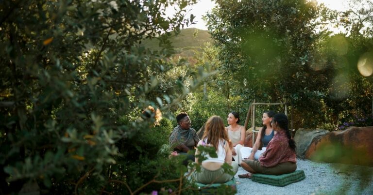 Retraites psychédéliques clandestines entre risque et fascination